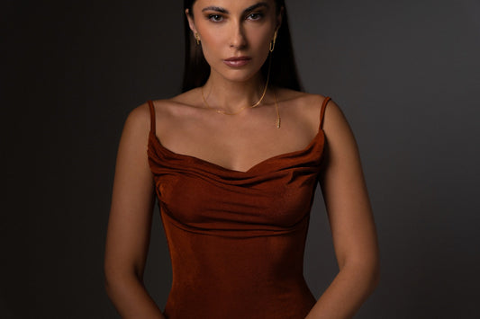 عقد فضة نسائي